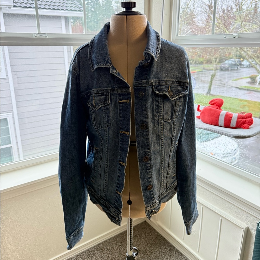 Old Navy Medium Jean Jacket
